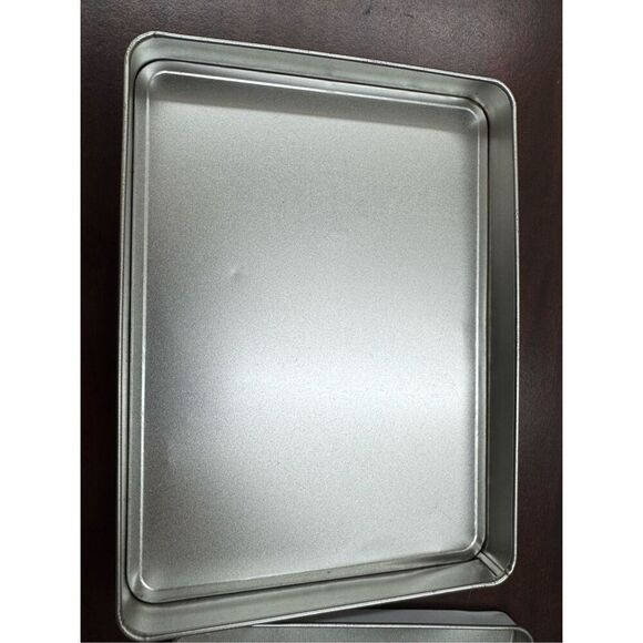 Winchester Tin Container - Picture 4 of 7